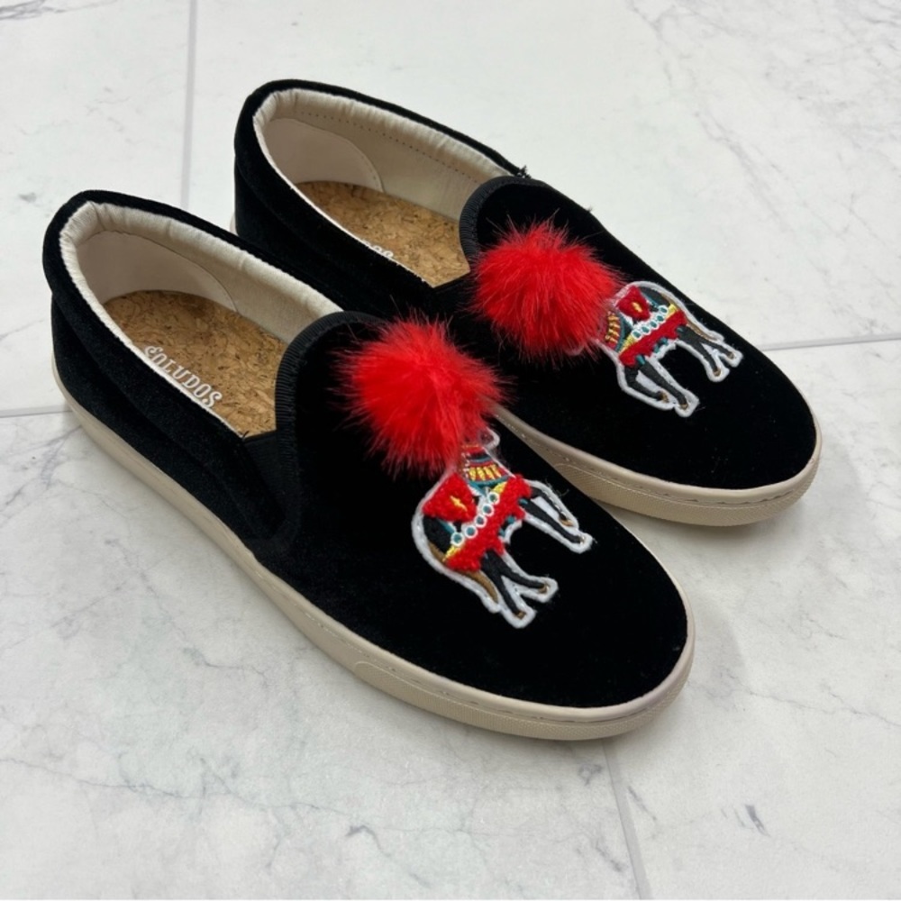 Soludos velvet show pony